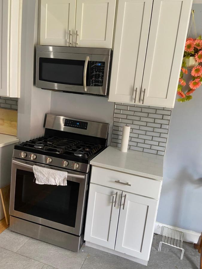 A Lovely Room In Queens New York Exterior photo